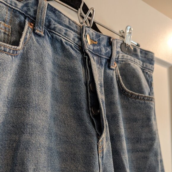 H&M Wide Leg Cropped Medium Wash Jeans - Picture 2 of 7